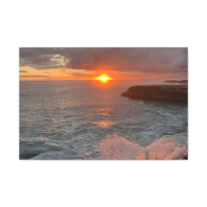 Hyacinth Photography “Sunset on Oahu” Matte Canvas, Stretched, 1.25"